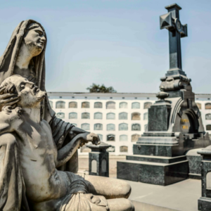 Arte, Historia y Tradiciones Funerarias de Lima Tour Diurno – Museo Cementerio Presbitero Maestro